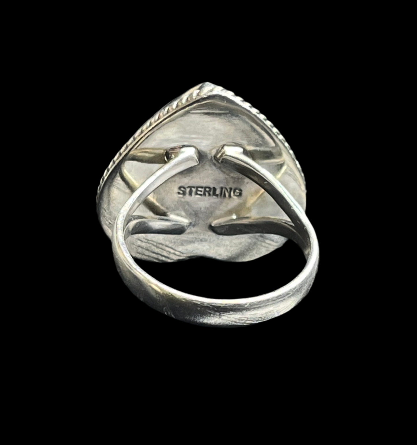 Pink Conch / Queen Conch Sterling Silver Ring - size 10