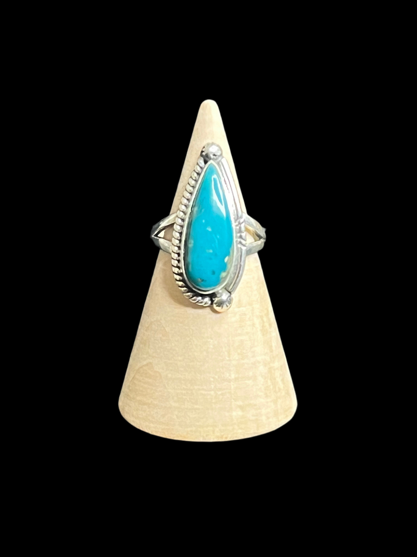 Kingman Turquoise Sterling Silver Ring - size 6