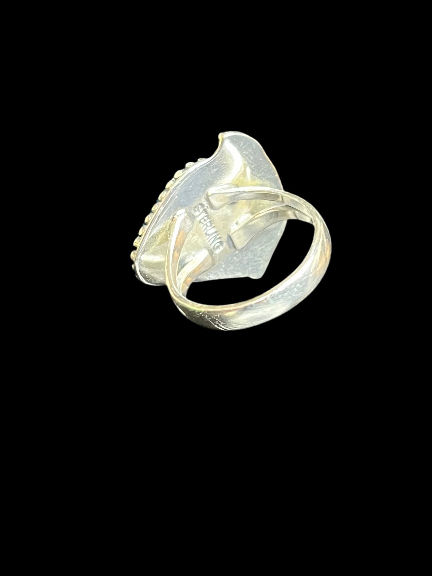 Kingman Turquoise Sterling Silver Ring - size 6