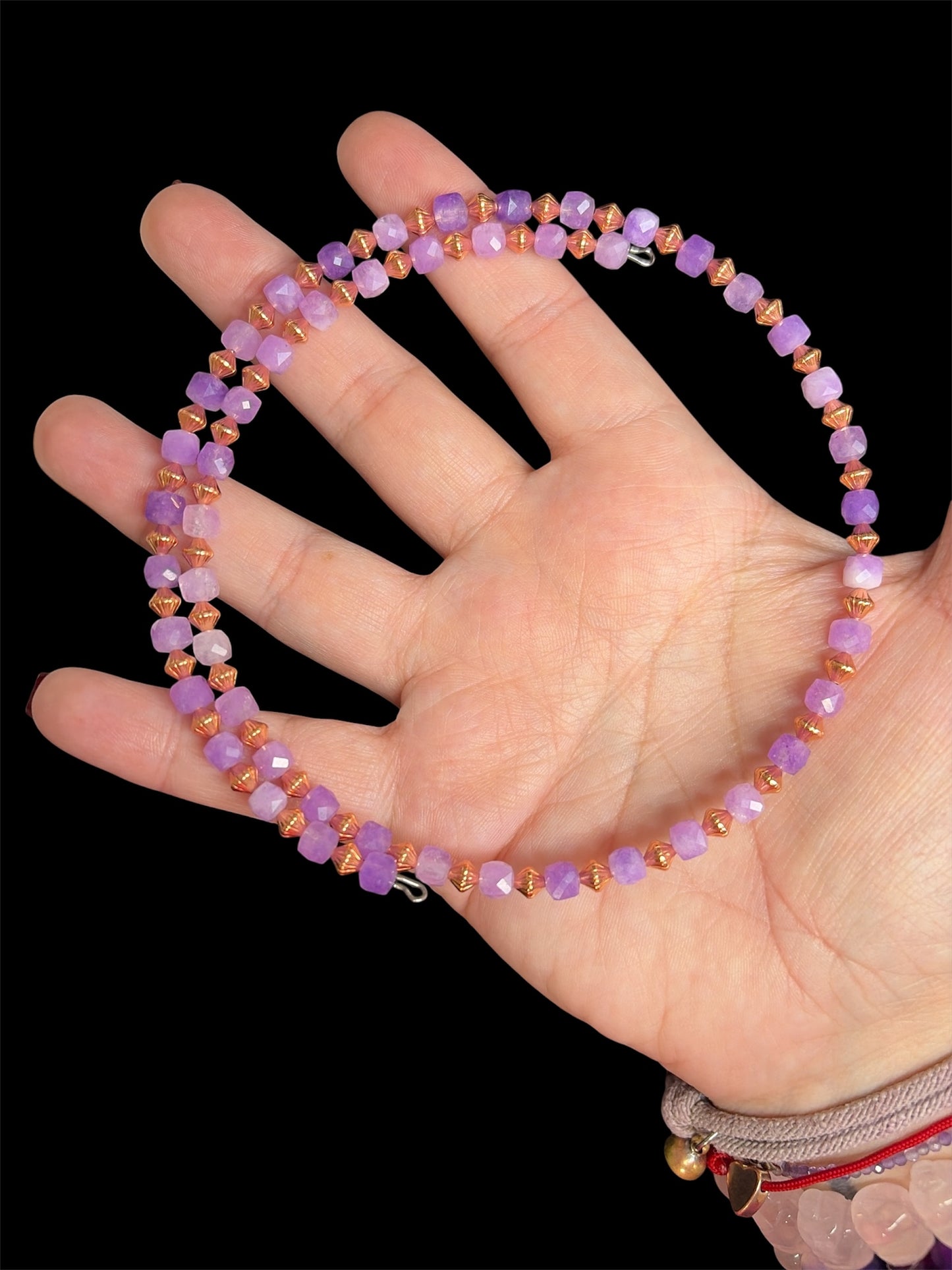 Faceted Amethyst & Copper Memory Wire