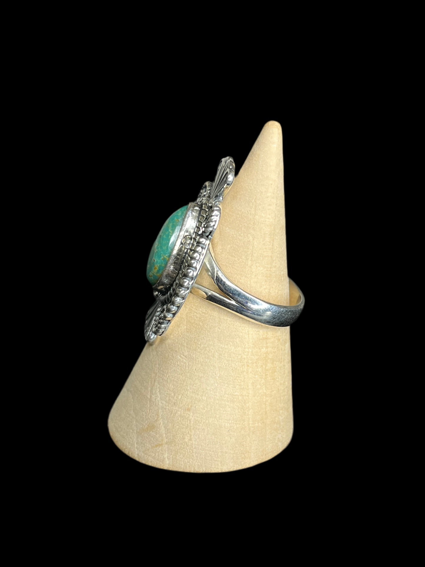 Kingman Turquoise Sterling Silver Ring - Size 7