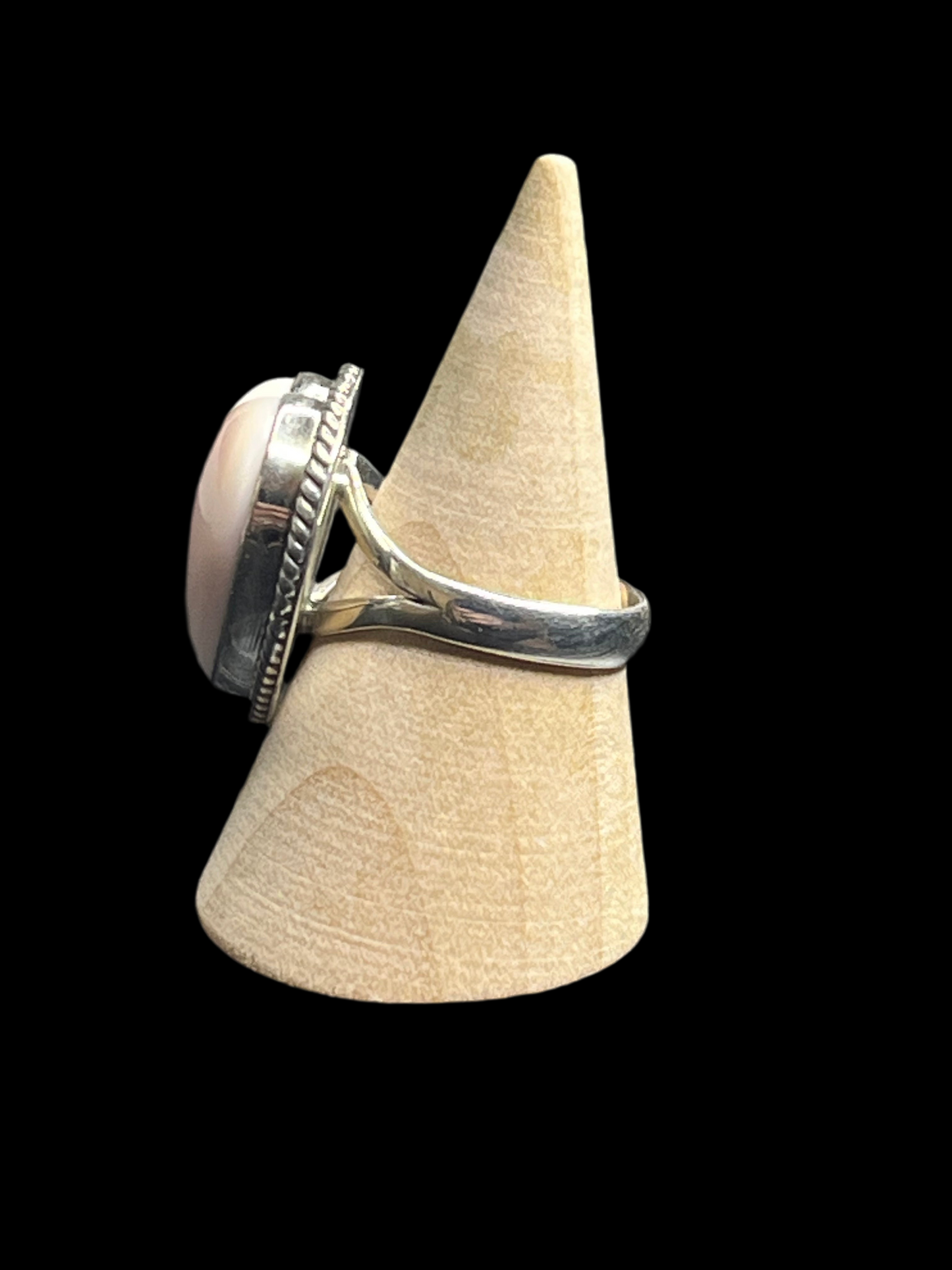 Pink Conch / Queen Conch Sterling Silver Ring - size 10