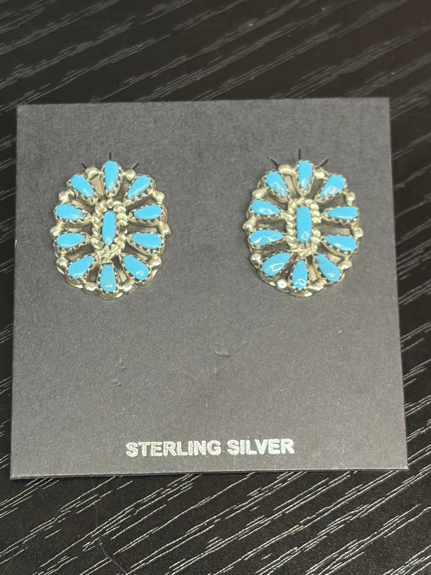 Navajo - Kingman Turquoise Cluster Earrings - Milton James