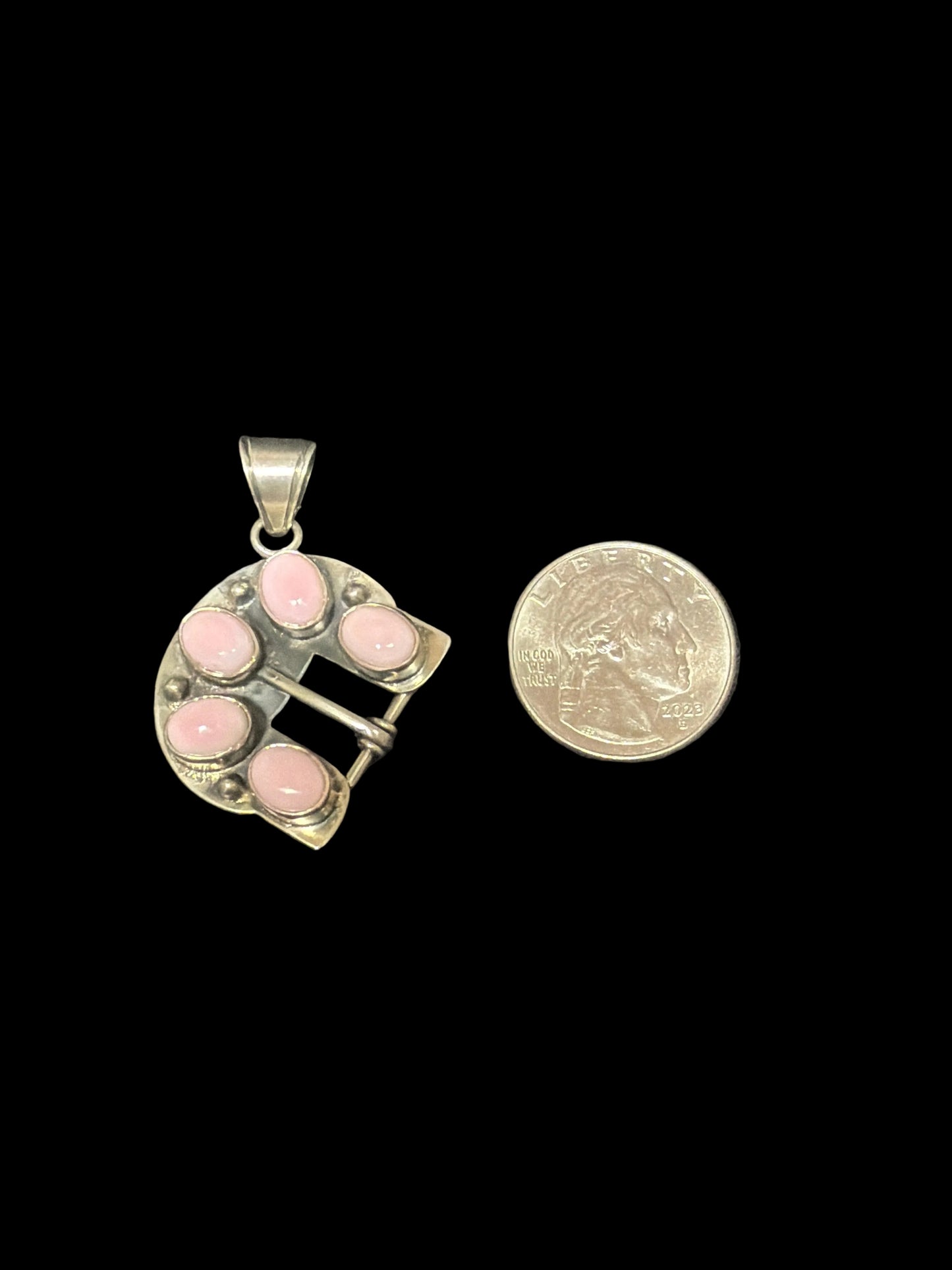 Handcrafted Pink Conch Buckle Pendant