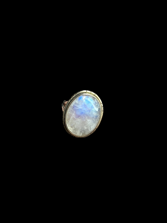 Rainbow Moonstone Sterling Silver Ring - Size 8