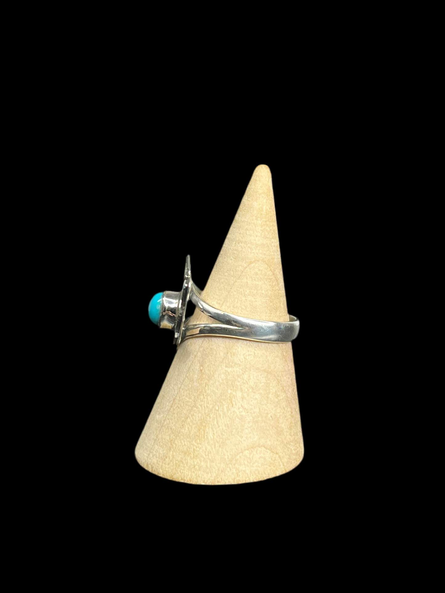 Kingman Turquoise Bat Ring - size 8