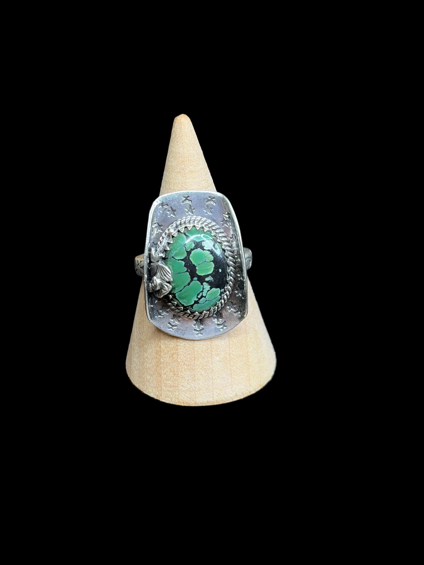 Handcrafted Kingman Turquoise Hat Ring - size 9.5