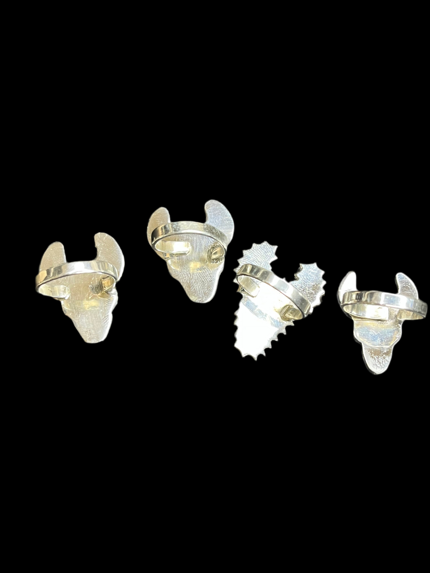 Dahlia Bull Head Rings - Adjustable