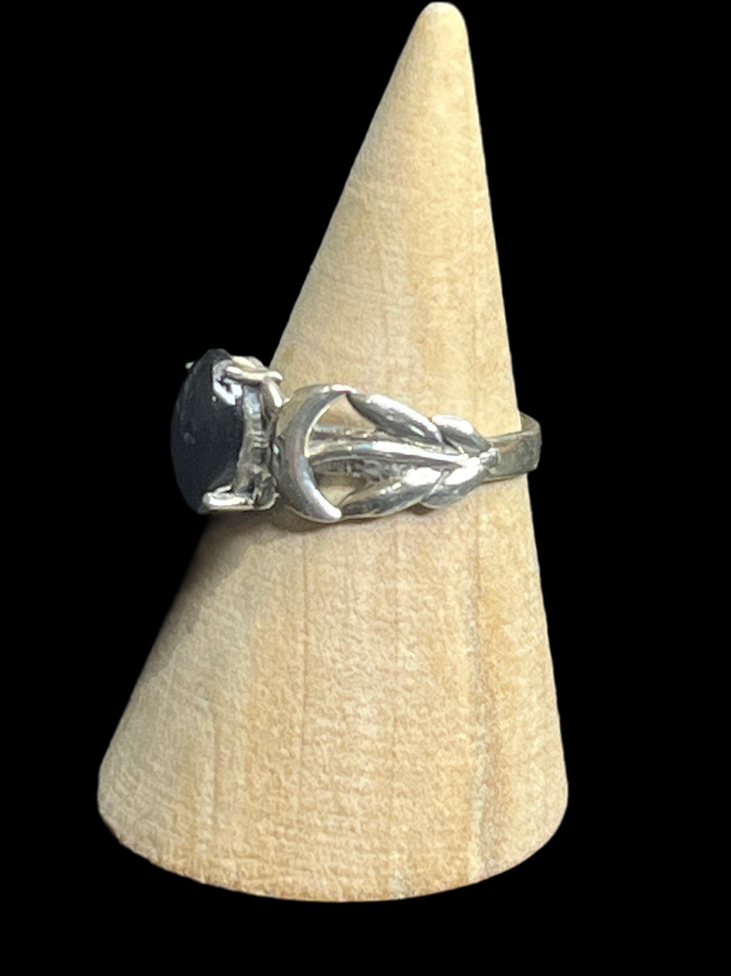 Black Onyx Sterling Silver Ring - size 7.5