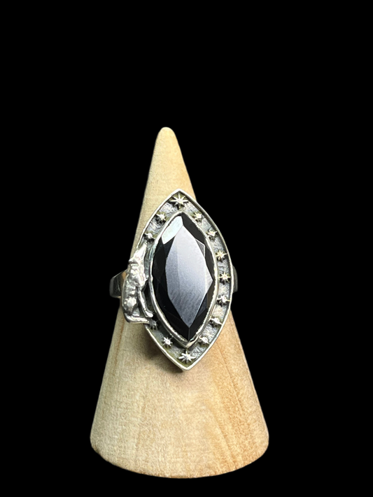 Black Onyx & Wolf Ring - size 8