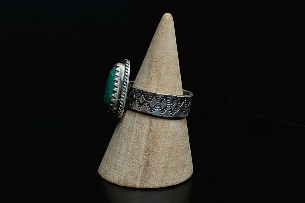 Handcrafted Kingman Turquoise Thick Band Ring - size 7.5