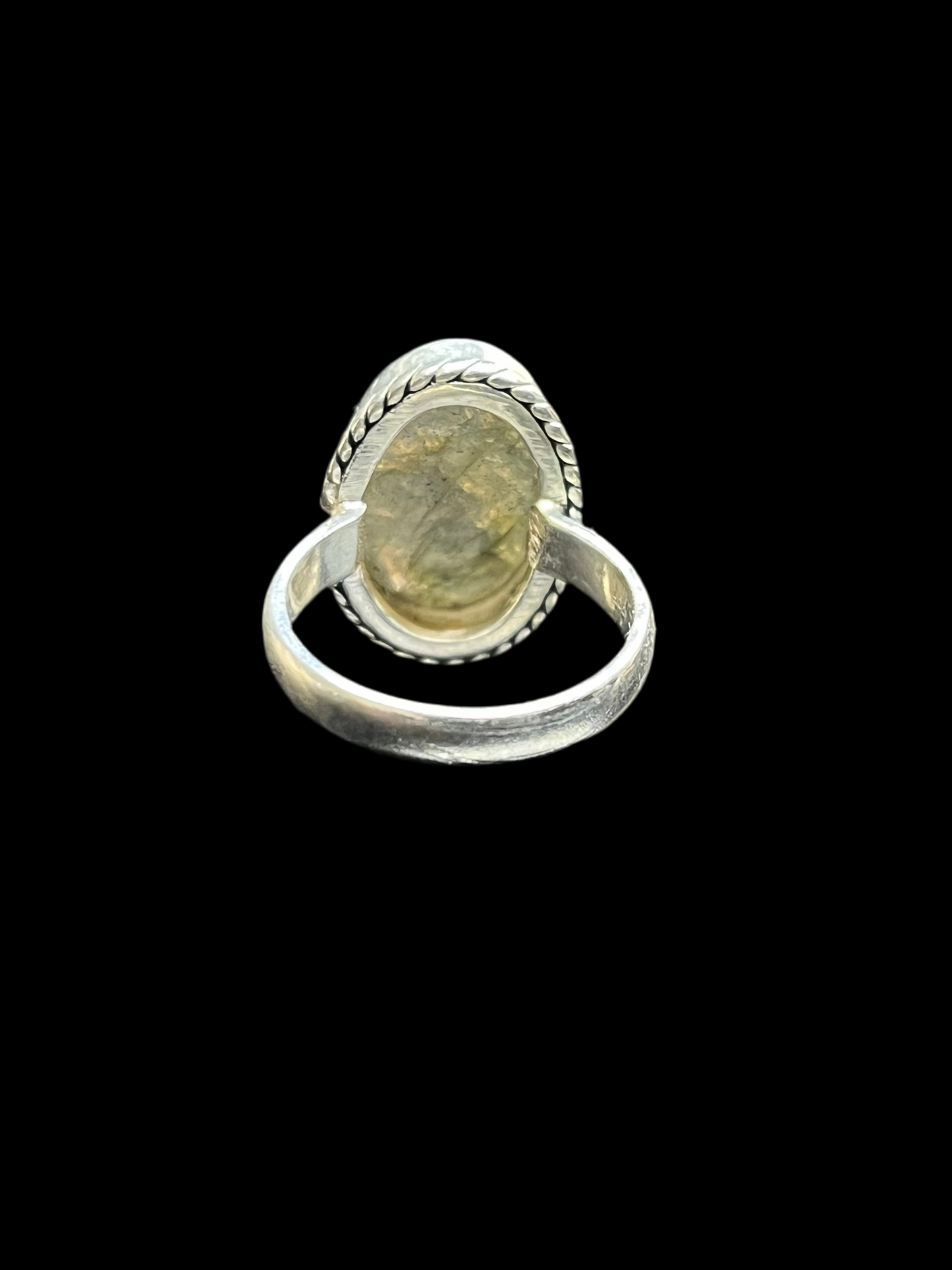 Labradorite Sterling Silver Ring - size 6.25