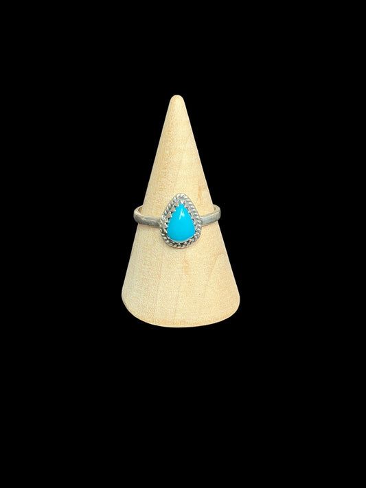Handcrafted Everyday Kingman Turquoise Ring - size 9
