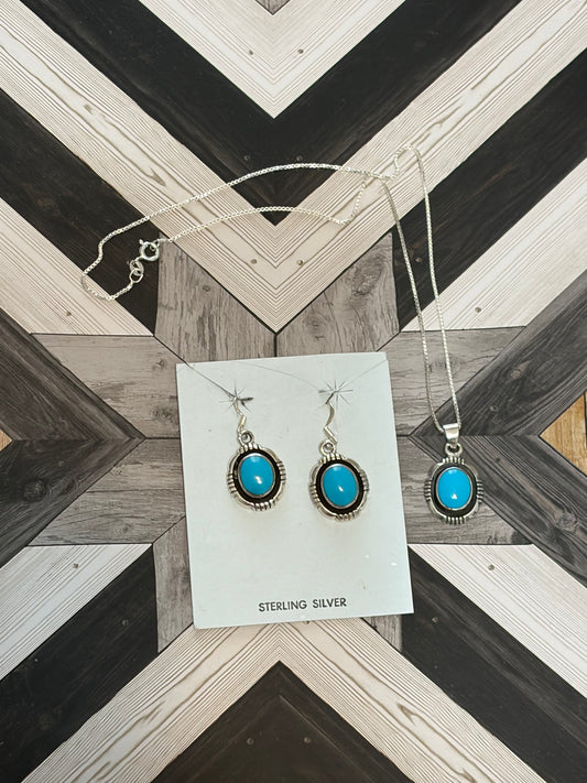 Turquoise Necklace & Earrings Set