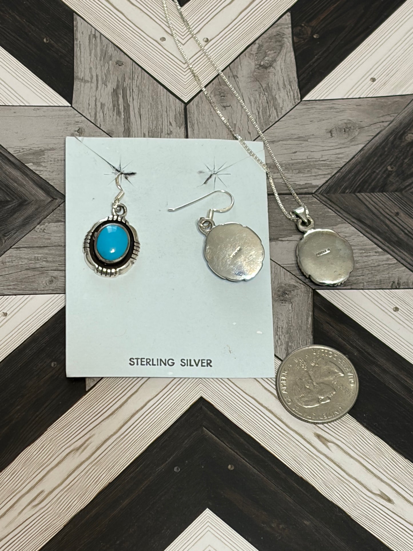 Turquoise Necklace & Earrings Set