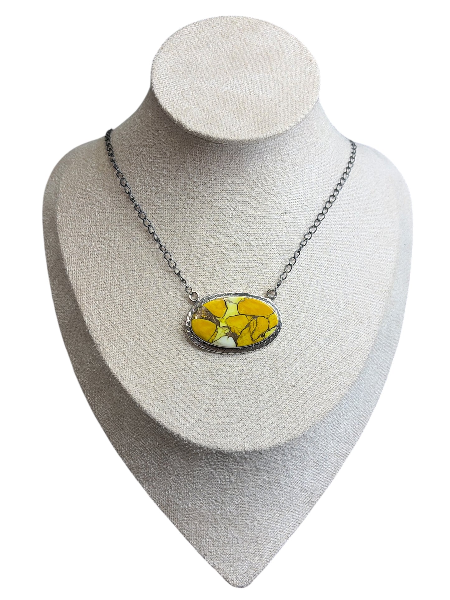 Honey Dahlia Bar Necklace - 16”
