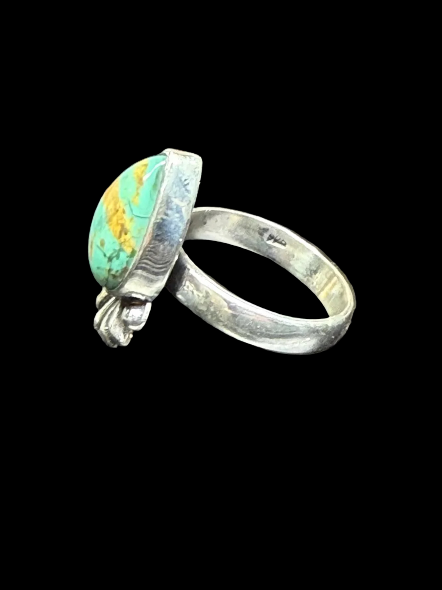 Handcrafted Kingman Turquoise Teardrop Ring - size 7