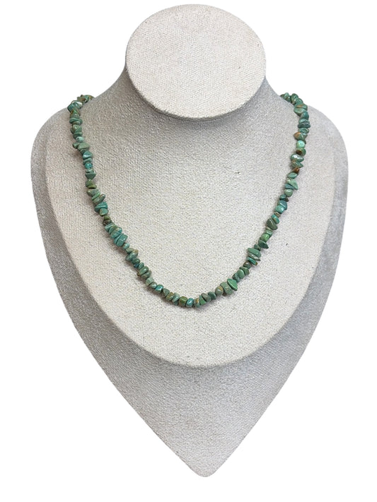 Green Kingman Turquoise Chip Necklace