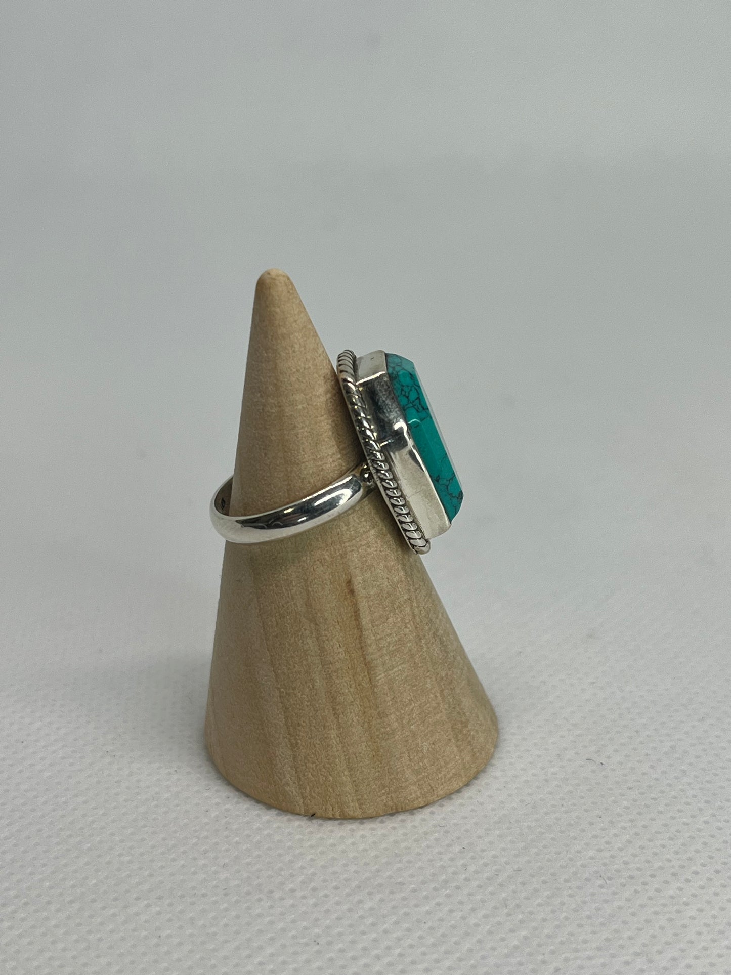 Coffin Style Ring - Turquoise (Reconstituted) - Size 6