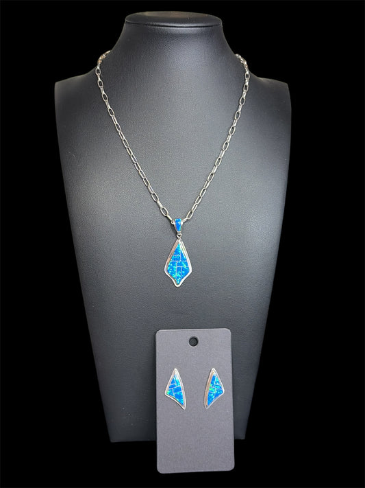 Blue Lab Opal Inlay Set