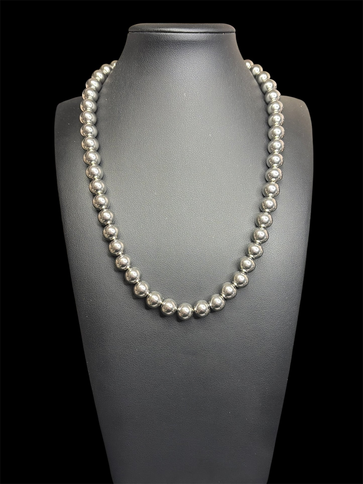 The Cristy - 10mm stainless pearl necklace