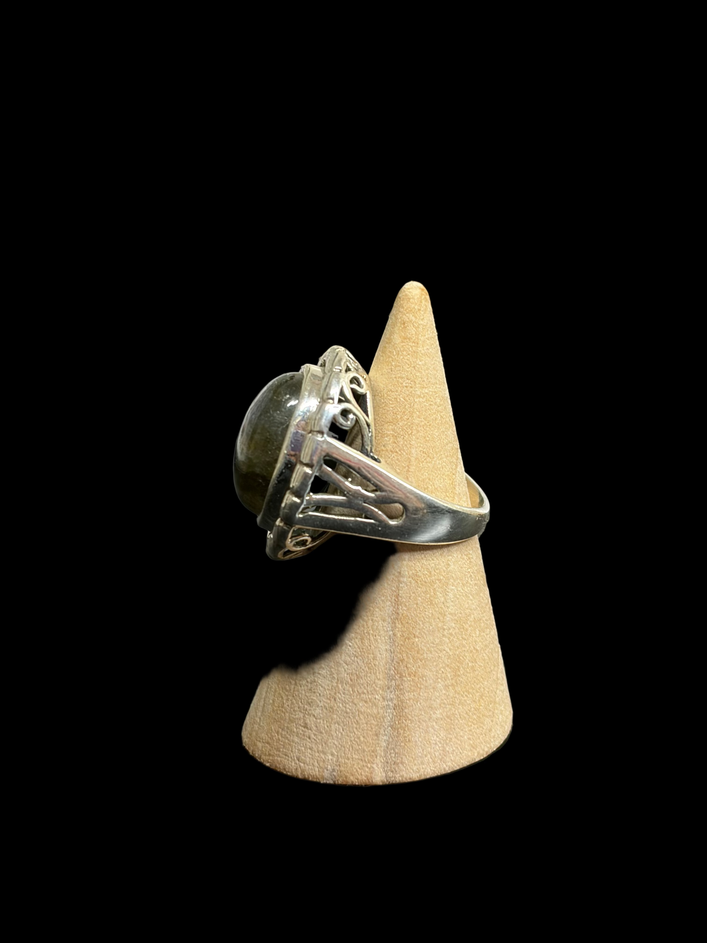 Labradorite Ring - size 5.5