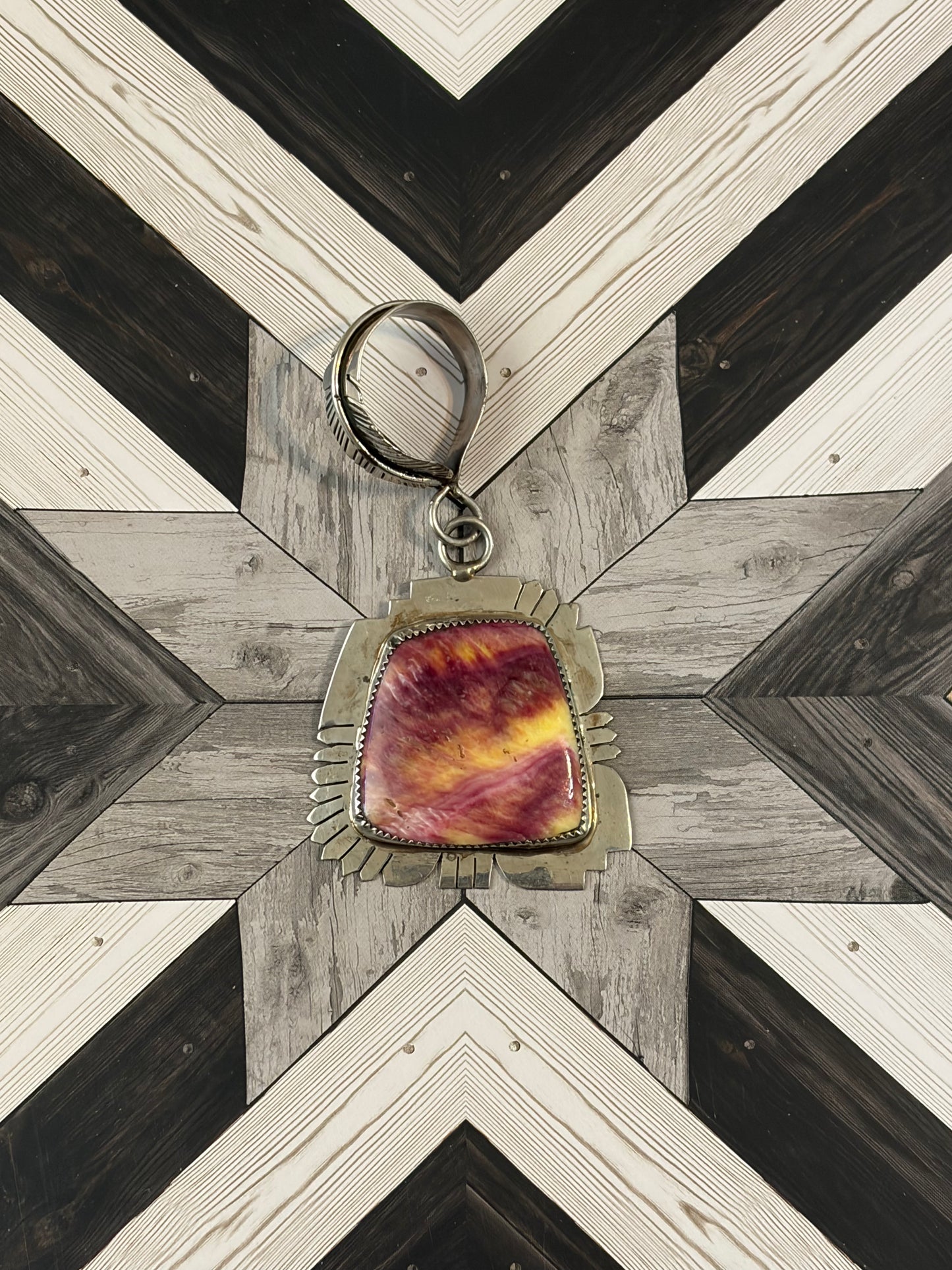 Stunning Vintage Sunset Spiny Oyster Statement Pendant